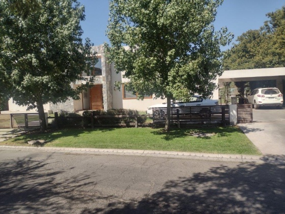Las Brisas de Chicureo, Region Metropolitana, 4 Habitaciones Habitaciones, ,3 BathroomsBathrooms,Casa,En Venta,1165