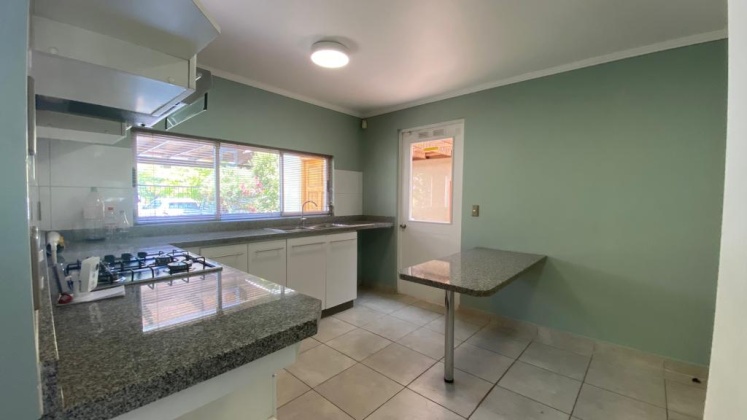 Santa Elena, Region Metropolitana, 3 Habitaciones Habitaciones, ,3 BathroomsBathrooms,Casa,En Venta,1175