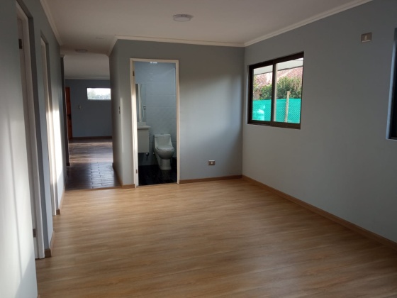Santa Esther, Region Metropolitana, 3 Habitaciones Habitaciones, ,3 BathroomsBathrooms,Casa,En Arriendo,1201